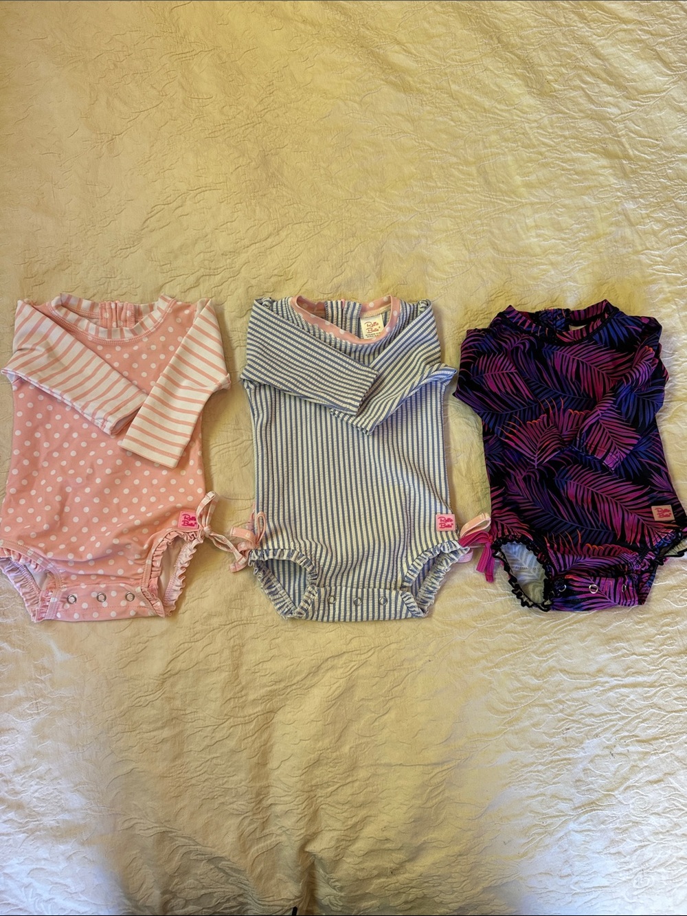 Rufflebutt’s One-Piece Trio